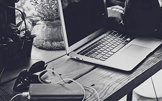 网上开户:深圳配资公司-股价跃升A股第12！“创新药一哥”续创历史新高 这些“明星”大盘也频发力